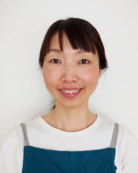 鎌野　明子