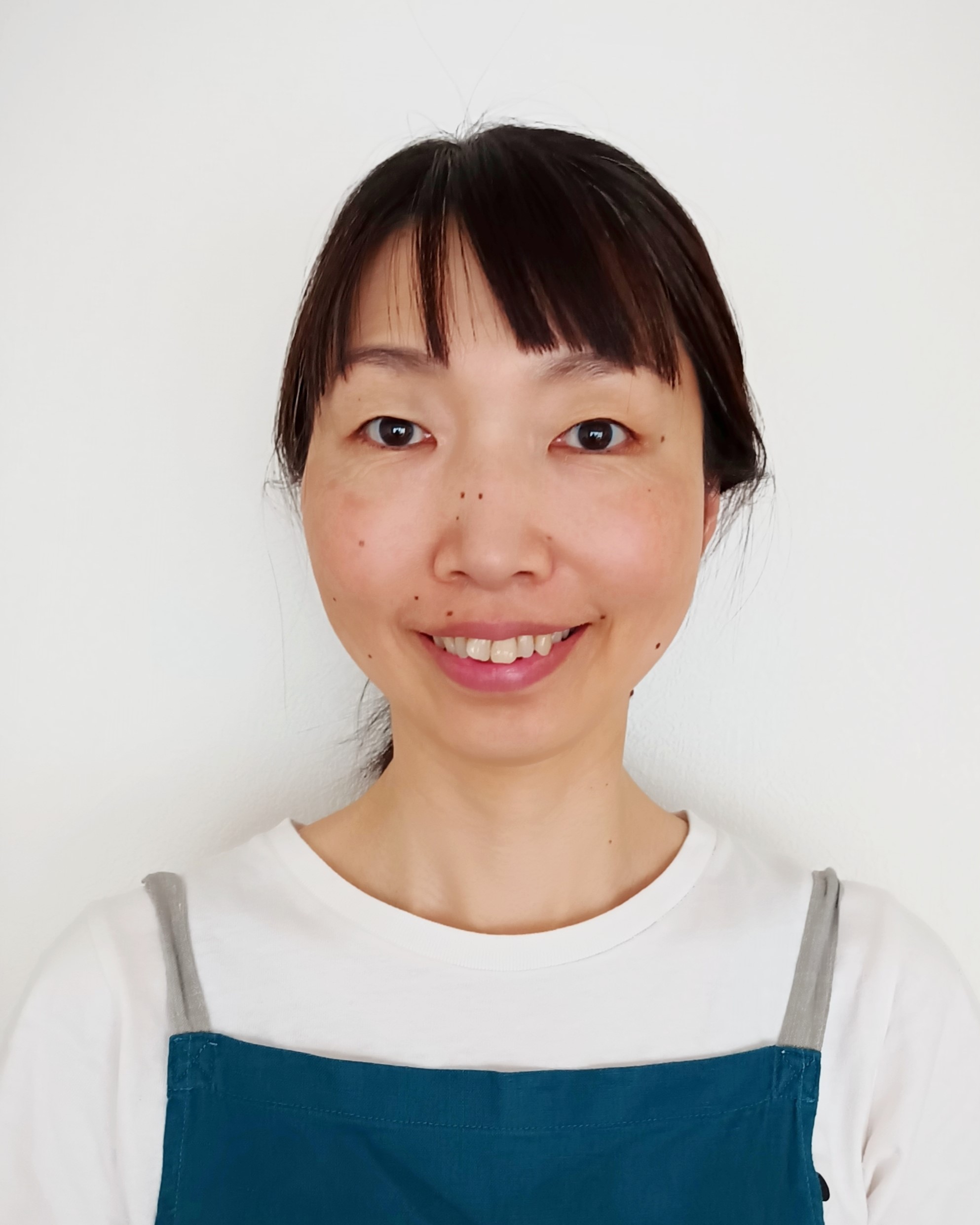 鎌野　明子