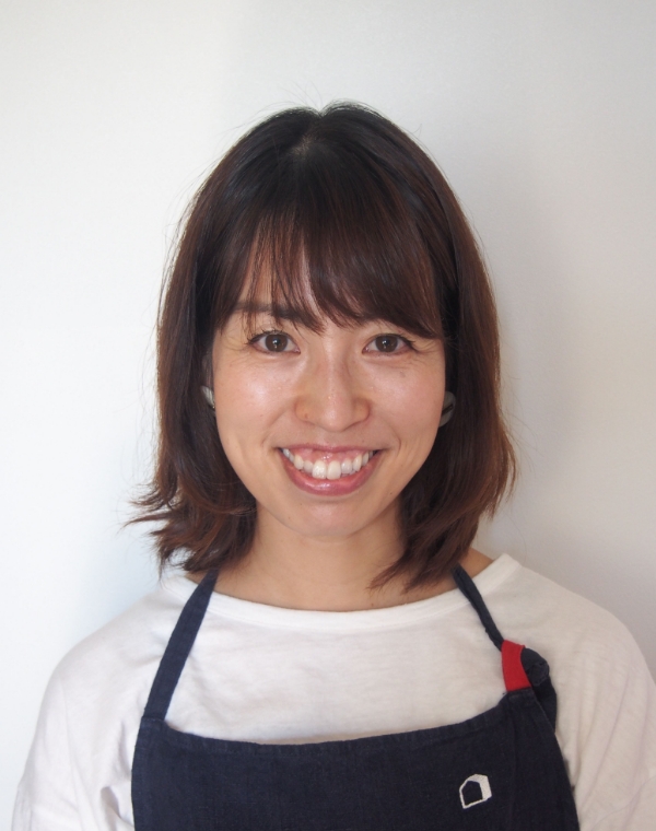 城戸崎　真理子