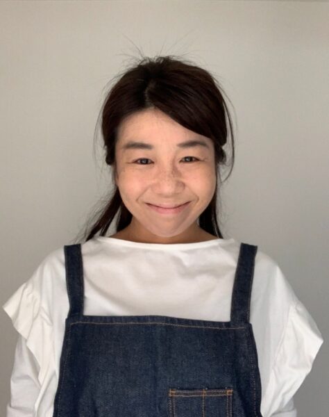 藤吉　朋代