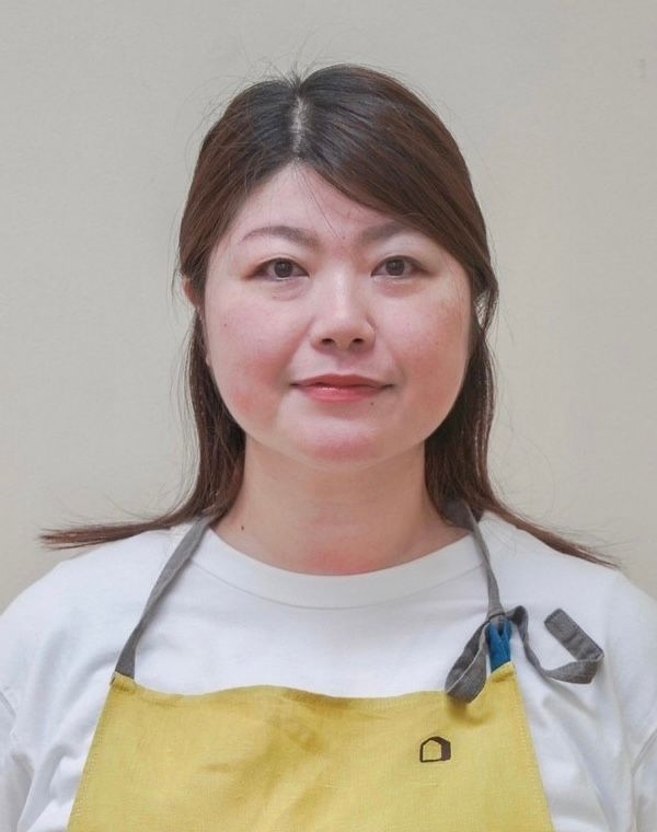 吉田　ちさと